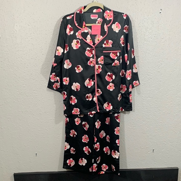 Kate Spade Black Floral Print Satin Two Piece Lounge PJ Set NWT size M - Picture 1 of 13
